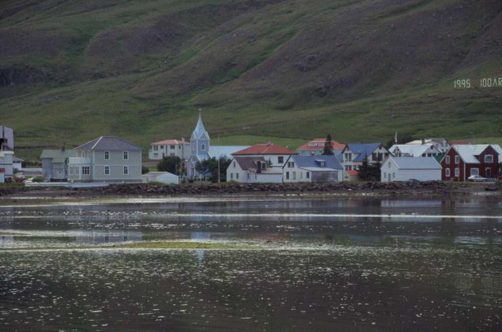 Une vue de Seyðisfjörður