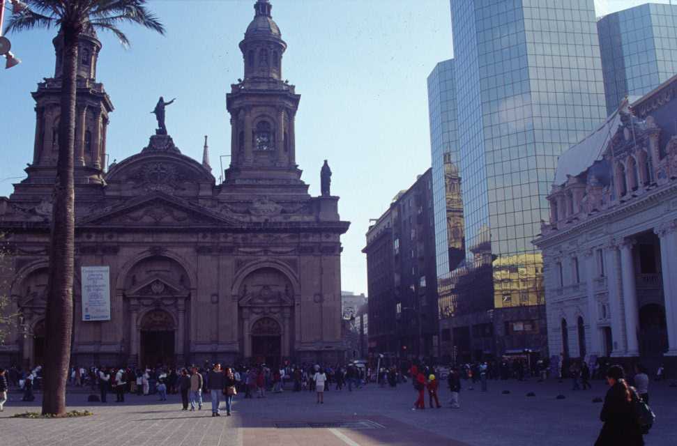 Le palais présidentiel de Santiago du Chili, le 6 août 2000