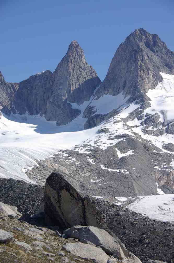 Vue sur le glacier, le 10 juillet 2014