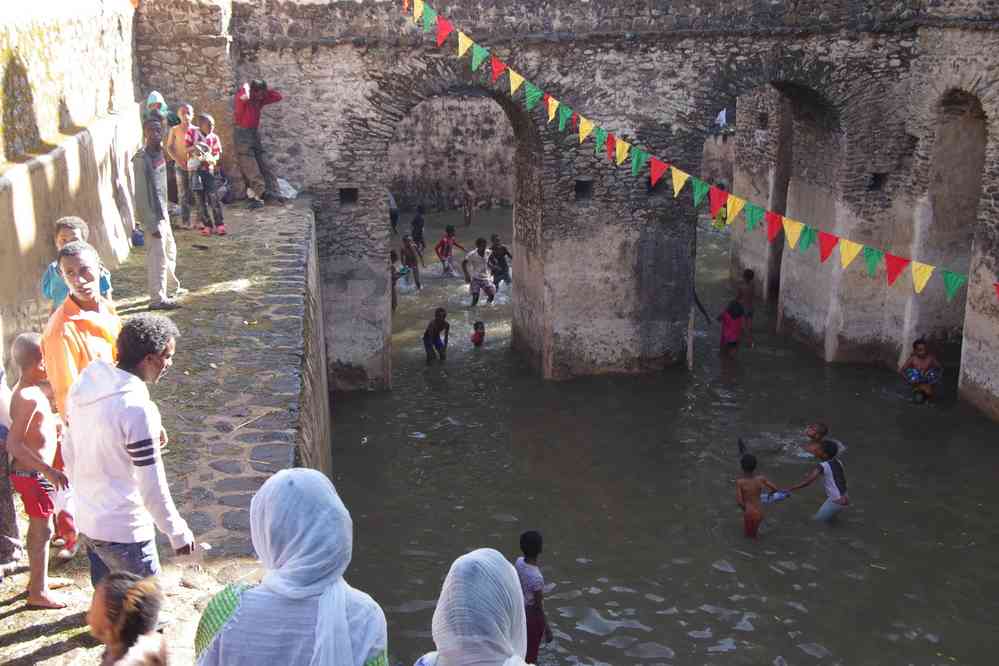 Fête de Saint-Michel à Gondar (ጎንደር). Les bains (sacrés) de Fasilades, le 20 janvier 2017