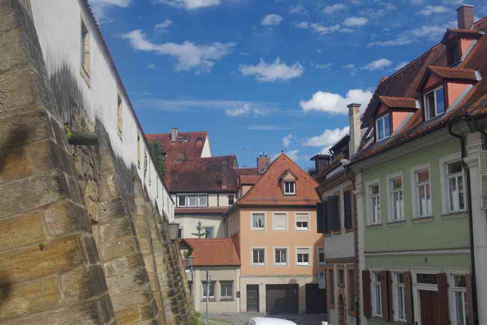 Bamberg, soubassements de la cathédrale, le 9 août 2023