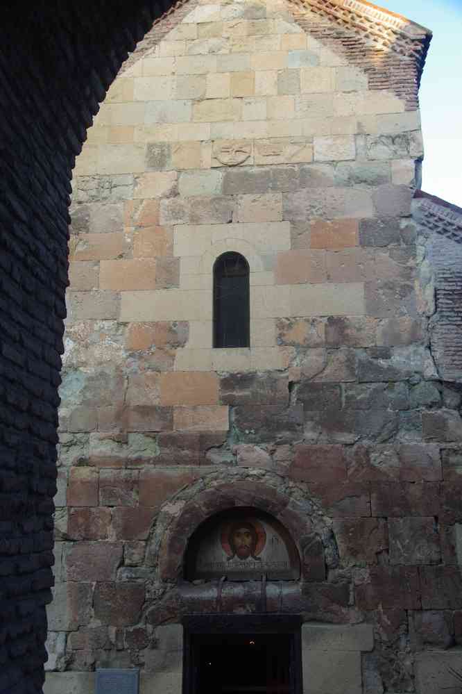 Tbilissi (თბილისი), église d’Antchiskhati (ანჩისხატი) du 6e siècle, le 10 août 2017