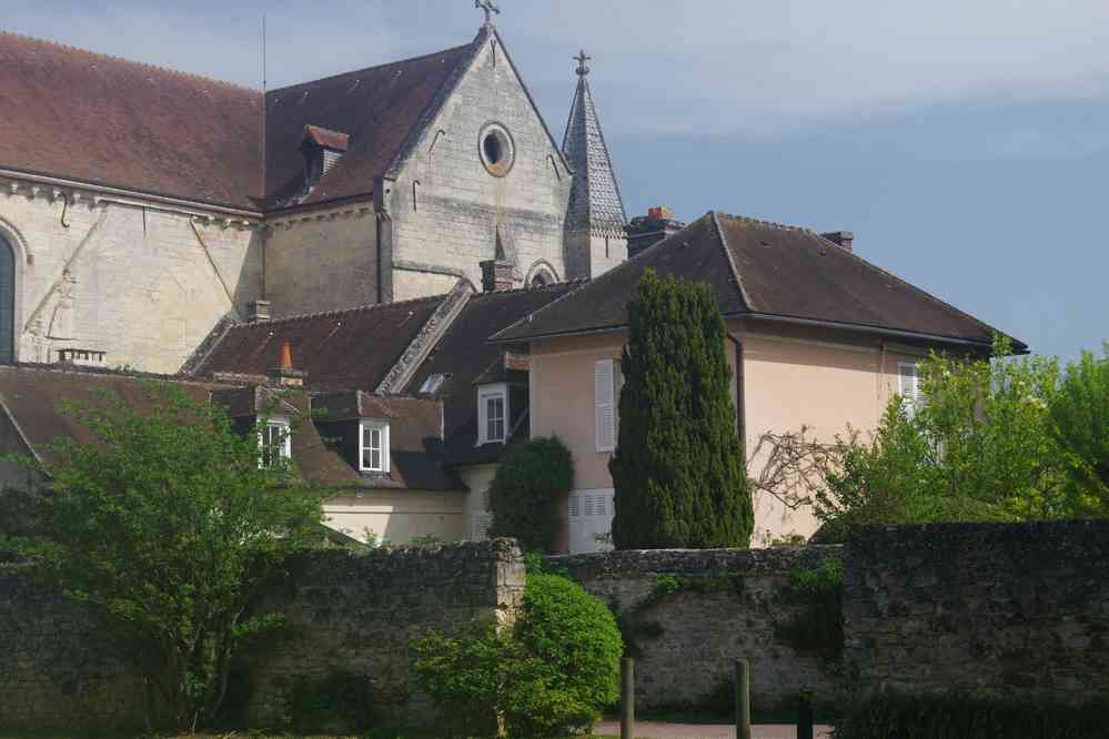 Abbaye de Saint-Jean-aux-Bois. Le dimanche 22 avril 2018