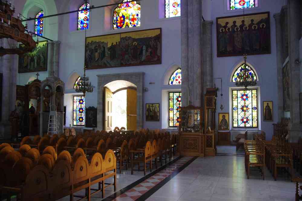 Héraklion (Ηράκλειο), intérieur de l’église Saint-Titus. Le lundi 18 août 2014