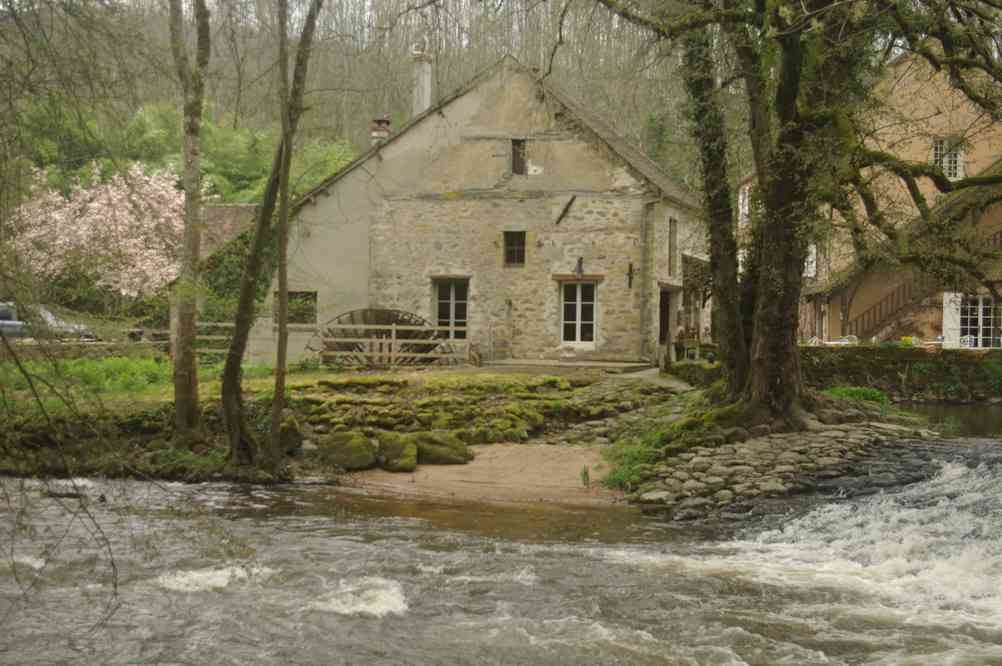 Moulin à eau sur le Cousin. Le samedi 20 avril 2013