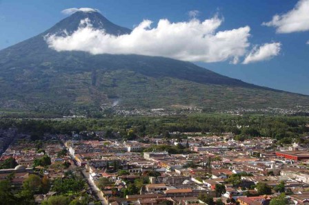 Antigua et le volcan de Agua, depuis le Cerro de la Cruz, février 2020