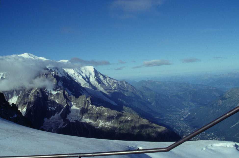 Le Mont Blanc vu des Grands Montets, le 28 juillet 1993