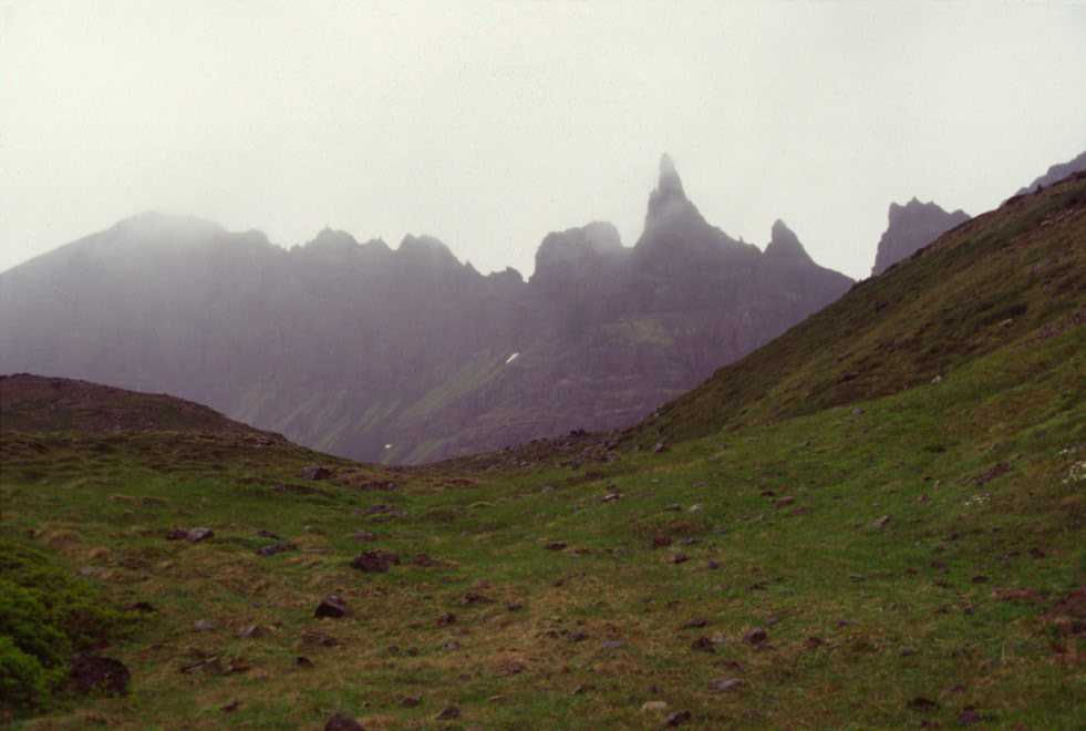 Les aiguilles de Háafjall dans le nord de l’Islande, le 4 août 1995