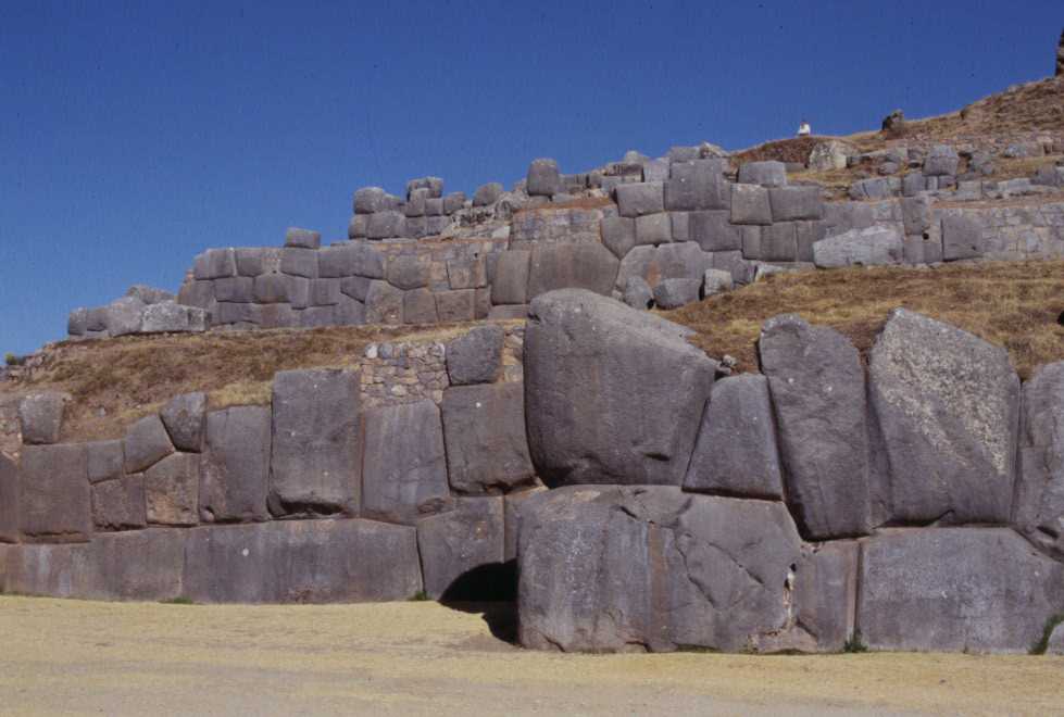 Les murs cyclopéens de Sacsahuamán, le 3 août 1996