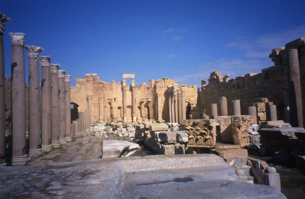 La basilique de Leptis Magna, le 23 février 2002