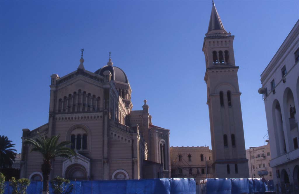 L’ancienne cathédrale Sacré-Cœur-de-Jésus de Tripoli, le 10 février 2002