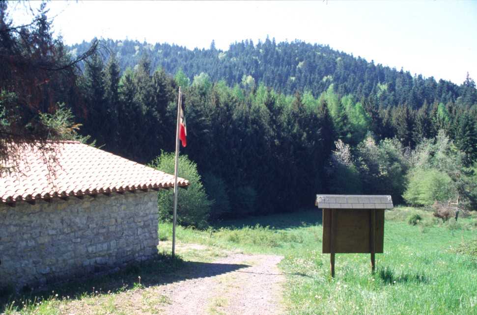 Le refuge du Maquis à Espezel, le 18 mai 2004