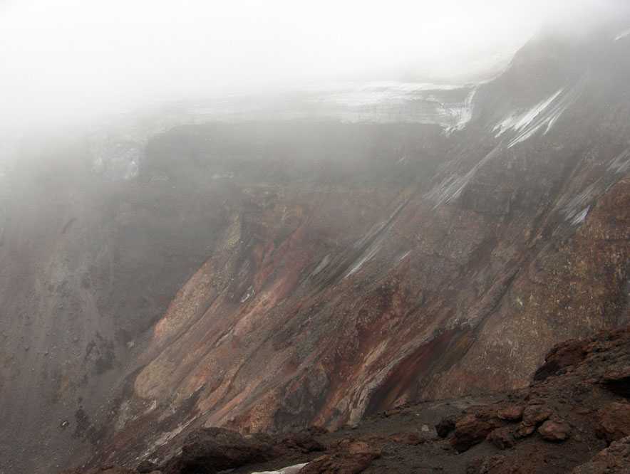 Ce que nous avons vu du cratère du Ploski Tolbatchik (17 août 2006)