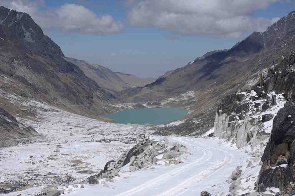 Vue vers l’altiplano, en descendant du col de Cumbre Mollo le 9 août 2008