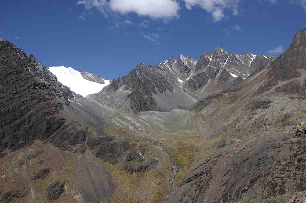 Vue (sous réserve) sur le Negruni (5368 m), le 9 août 2008