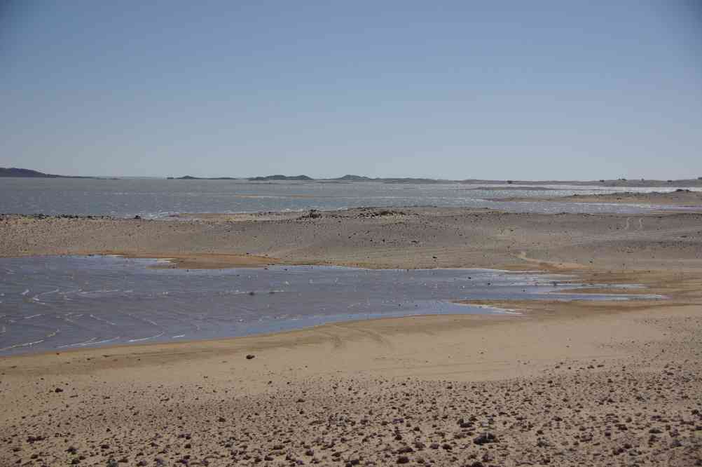 La toute récente retenue d’eau de Merowe, le 2 janvier 2009