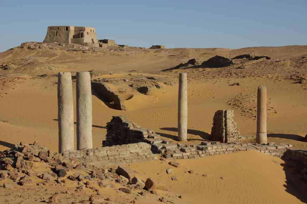 Ruines de l’ancienne Dongola : restes d’églises et ancien monastère coptes (3 janvier 2009)