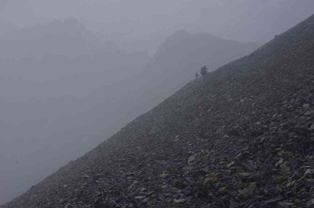 Contournement dans le brouillard du dôme d’Achutor (Ашутор), le 12 août 2009