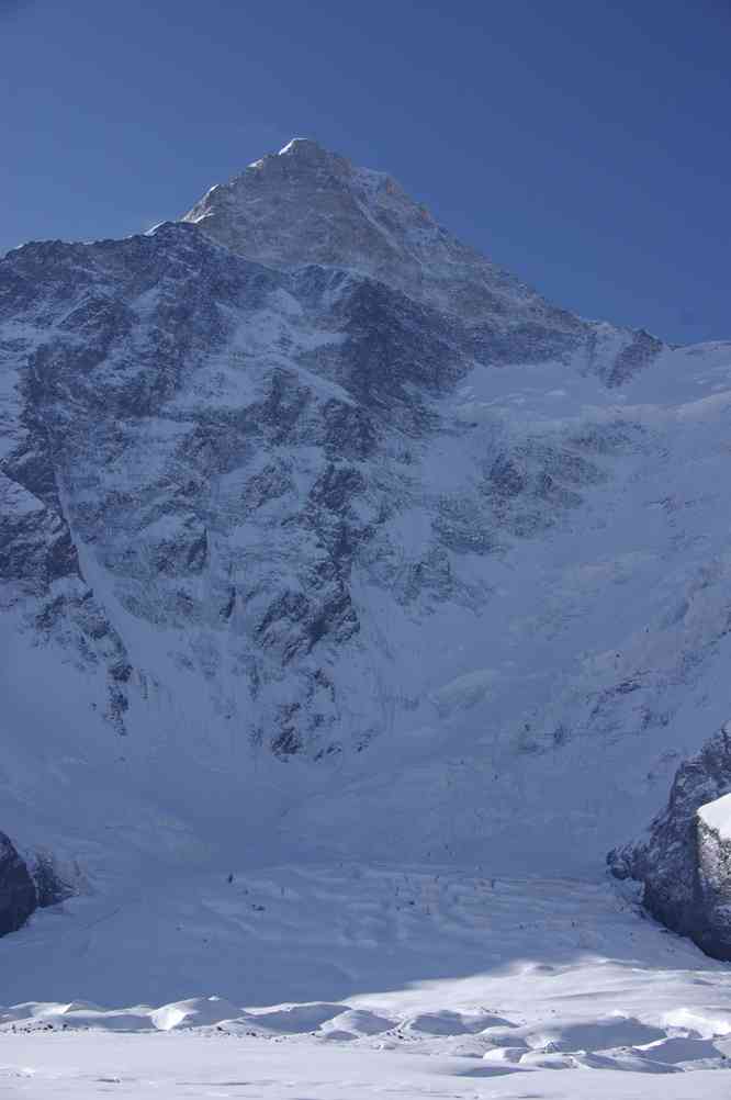 Vue sur le Khan Tengri (Хан-Тенгри) (7010 m), le 22 août 2009
