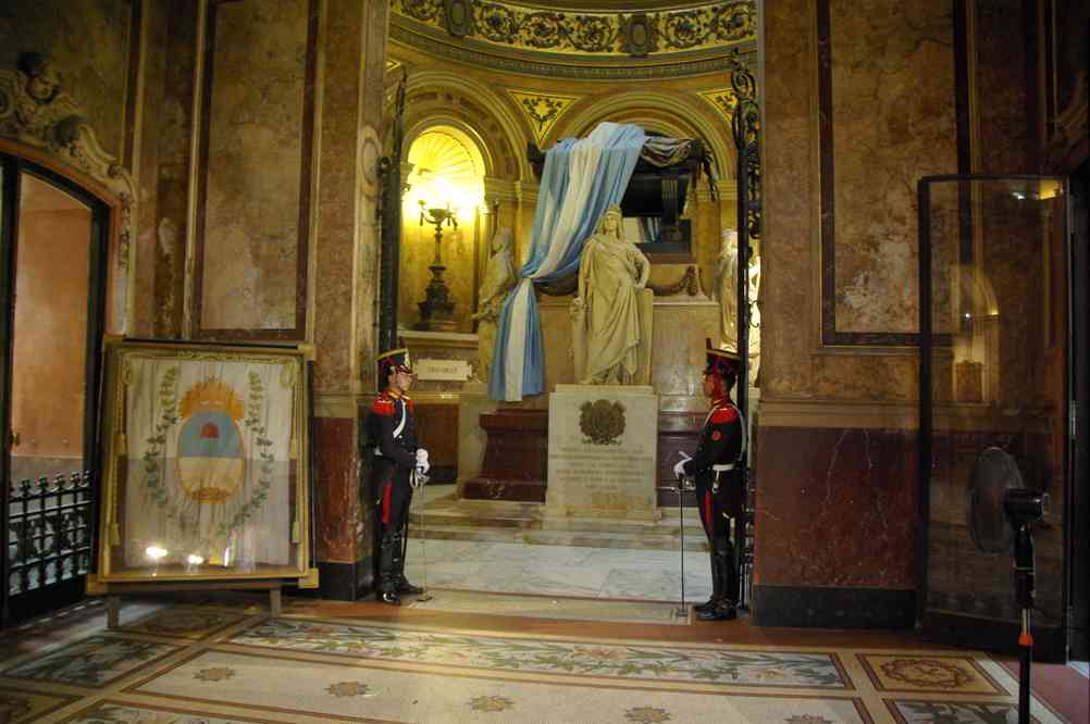 Le mausolée de José de San Martín dans la cathédrale de Buenos Aires, le 6 novembre 2012