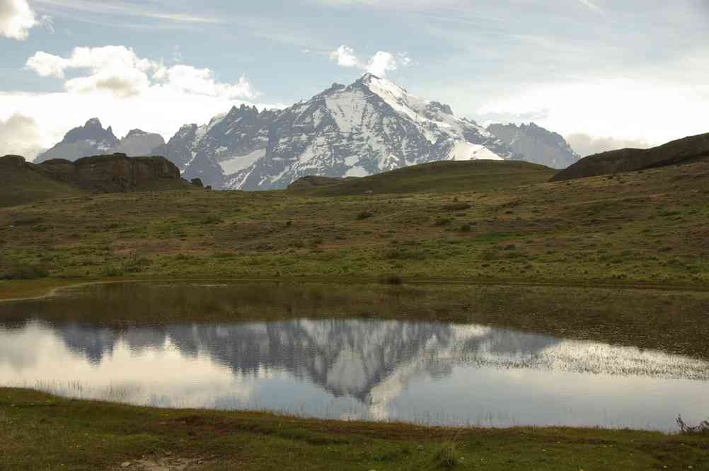 Reflet du massif du Paine (13 novembre 2012)