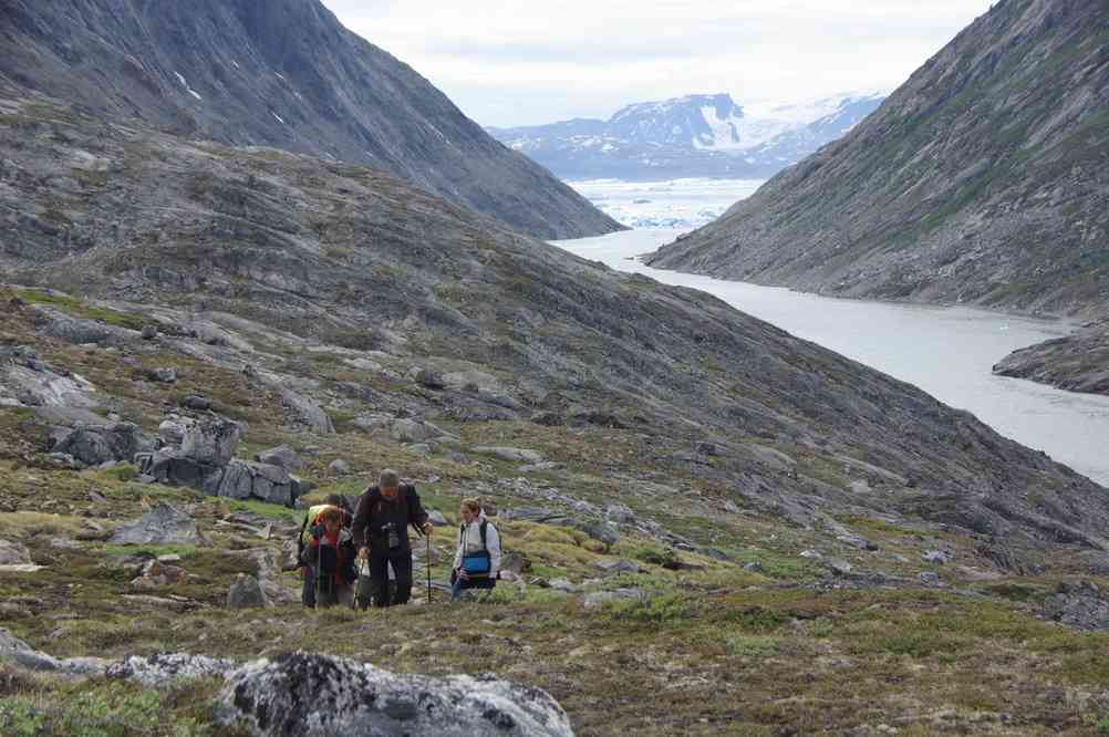 Petit fjord étroit, le 9 juillet 2014