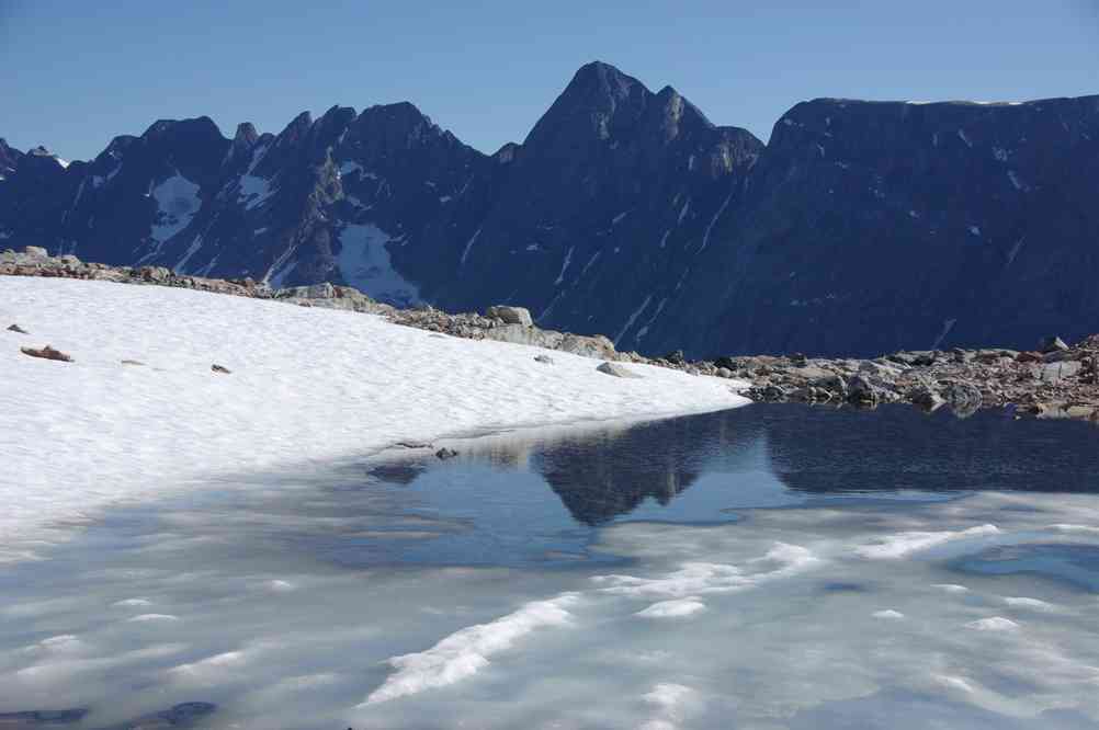Lac alpin, le 10 juillet 2014