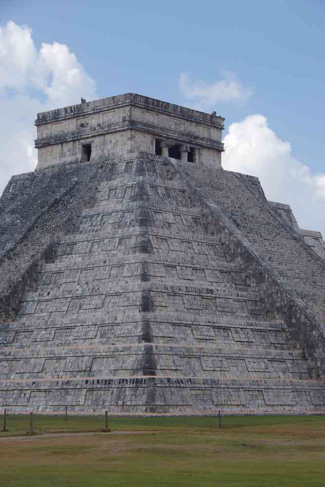 Chichén Itzá (El Castillo, ou temple de Kukulkán), le 27 janvier 2016