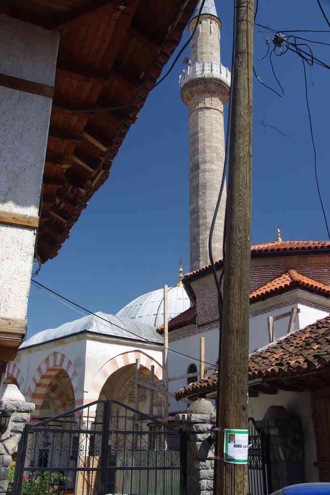 La mosquée Hadum (XVIe s.) à Gjakovë (Đakovica, Ђаковица), le 14 juillet 2016