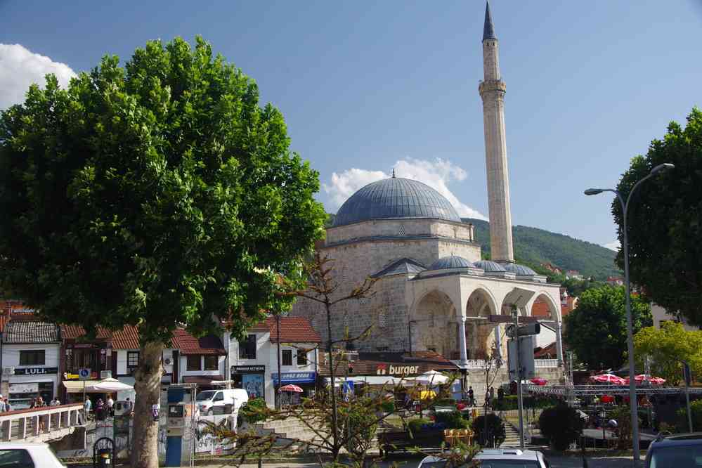 La mosquée Sinan Pacha à Prizren, le 14 juillet 2016