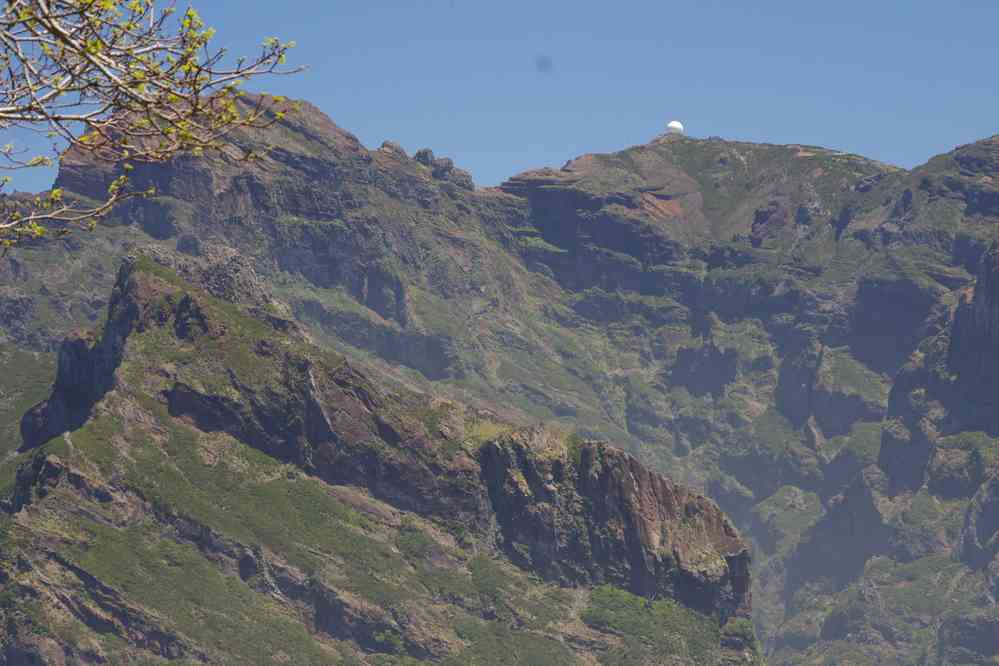 Col Boca do Cerro, le 12 mai 2022. Vue sur le pico do Arieiro