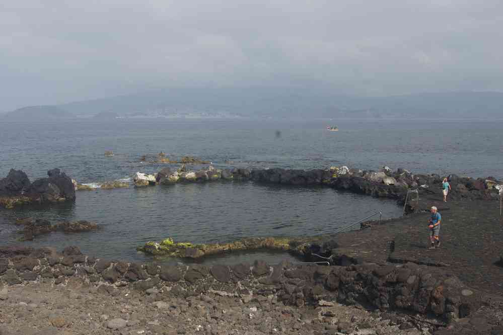 Pico, randonnée dans les vignes. Piscine « naturelle », le 1ᵉʳ juillet 2023