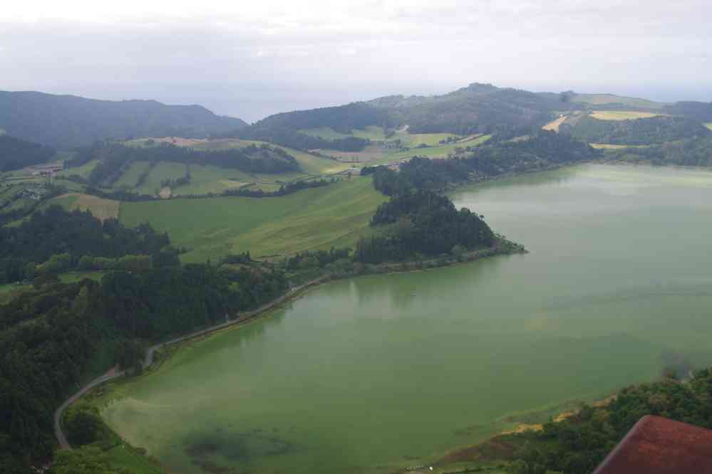 Le lac de Furnas vu depuis le pico do Ferro, le 3 juillet 2023