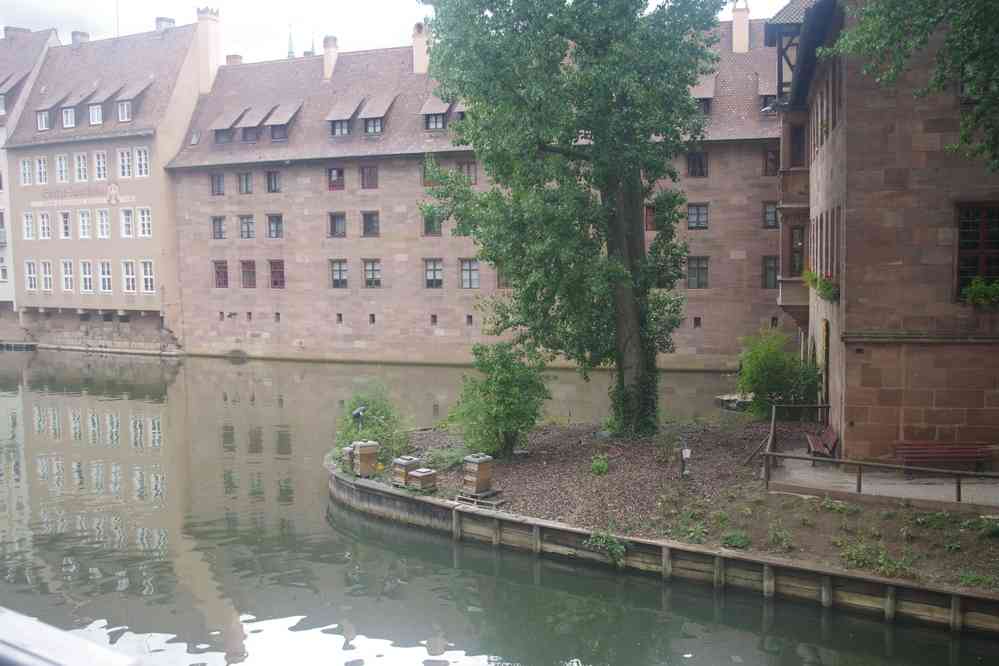 Nuremberg, l’Hôtel-Dieu et la Pegnitz, le 4 août 2023