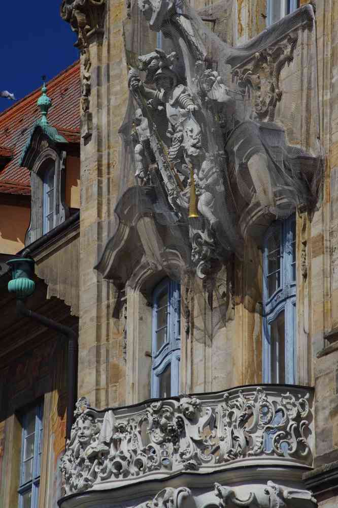 Bamberg, ancien hôtel de ville (Altes Rathaus), le 9 août 2023. Édifice du XIVᵉ siècle bâti sur une île artificielle de la Regnitz