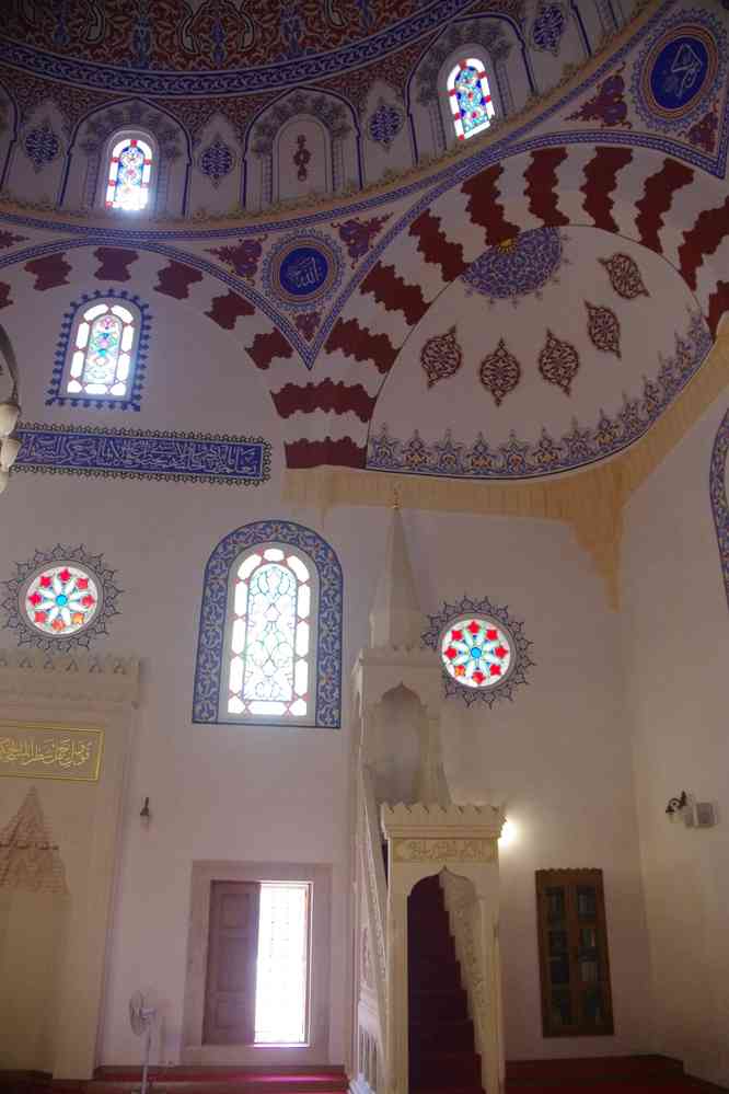 Intérieur de la mosquée Bania Bachi (Баня баши джамия), XVIe siècle, le 27 juillet 2019
