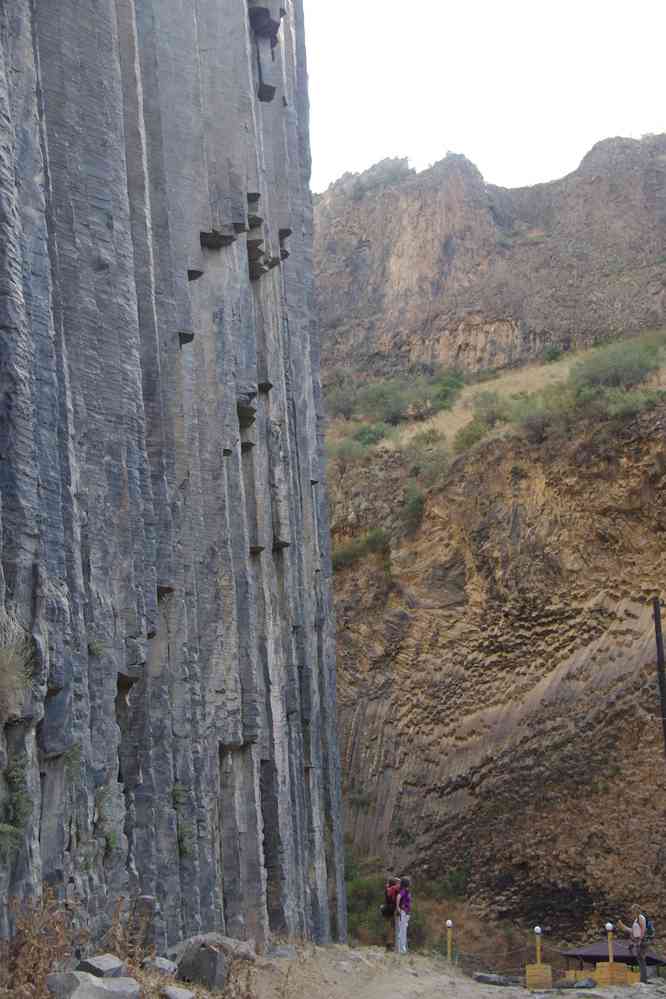 Orgues basaltiques dans la vallée de la rivière Azat (Ազատ), le 31 juillet 2017