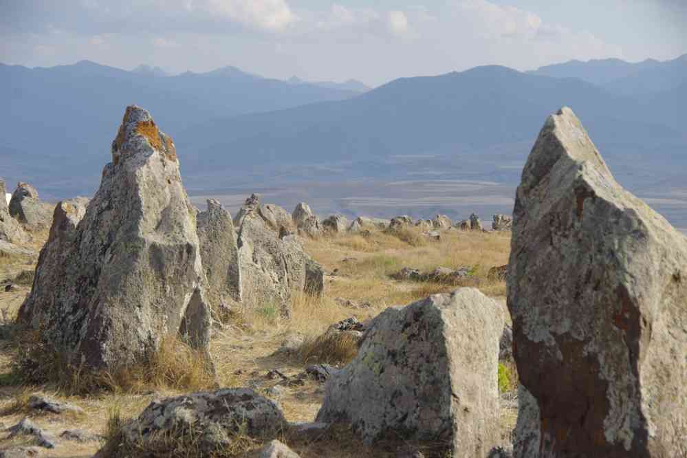 Site mégalithique de Karahundj (Քարահունջ), le 1ᵉʳ août 2017. Aussi appelé Zorats Karer (Զորաց Քարեր)