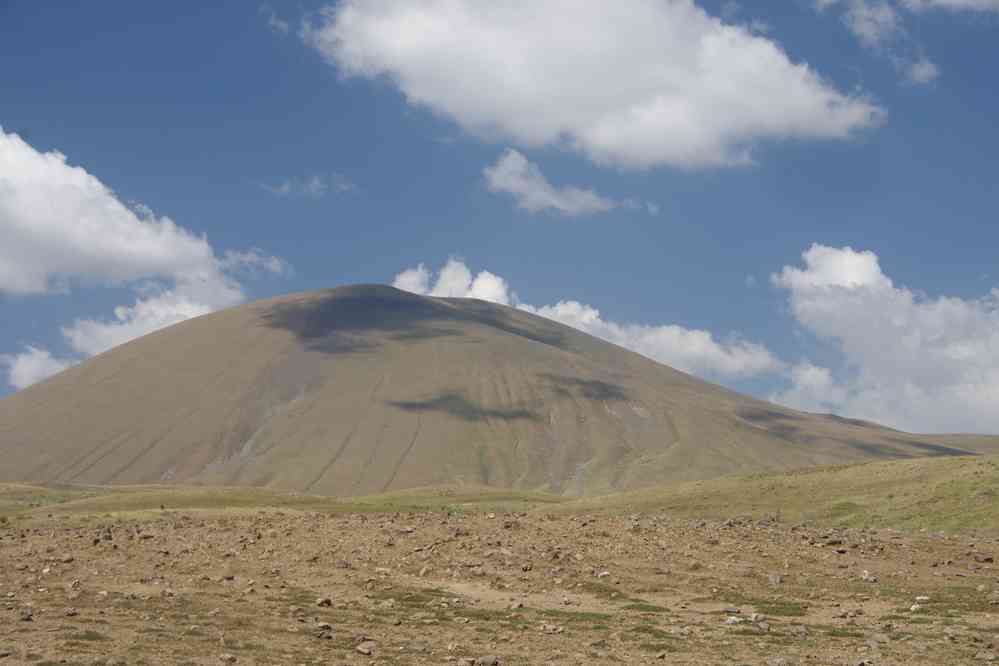 Le volcan Armaghan (Արմաղան լեռ) dont l’ascension eût payé..., le 3 août 2017