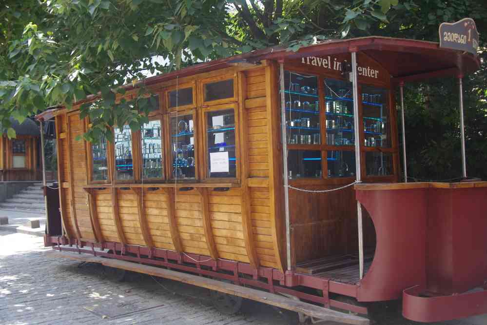 Tbilissi (თბილისი), ancien tramway, le 11 août 2017