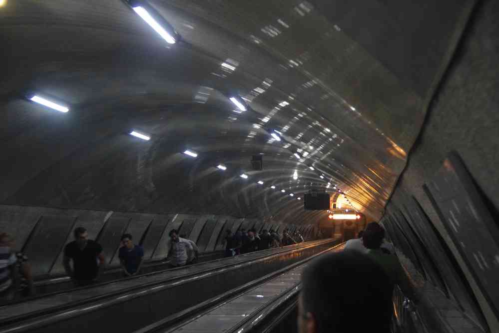 Tbilissi (თბილისი), dernière descente dans le métro, le 11 août 2017