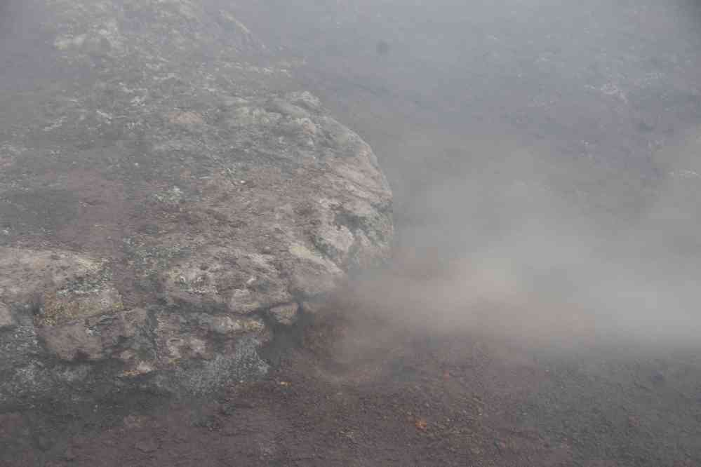 Etna : au bord de l’un des 5 cratères, le 7 août 2020