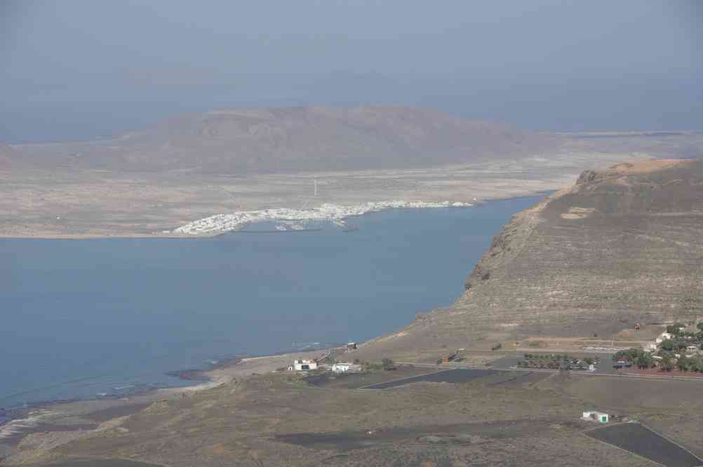 En direction de la falaise de Famara, le 31 décembre 2013