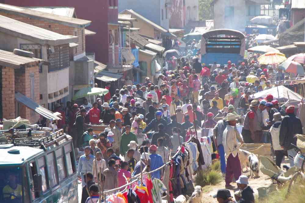 Arrêt à Tsiafahy sur la RN7 : marché, le 15 juillet 2018