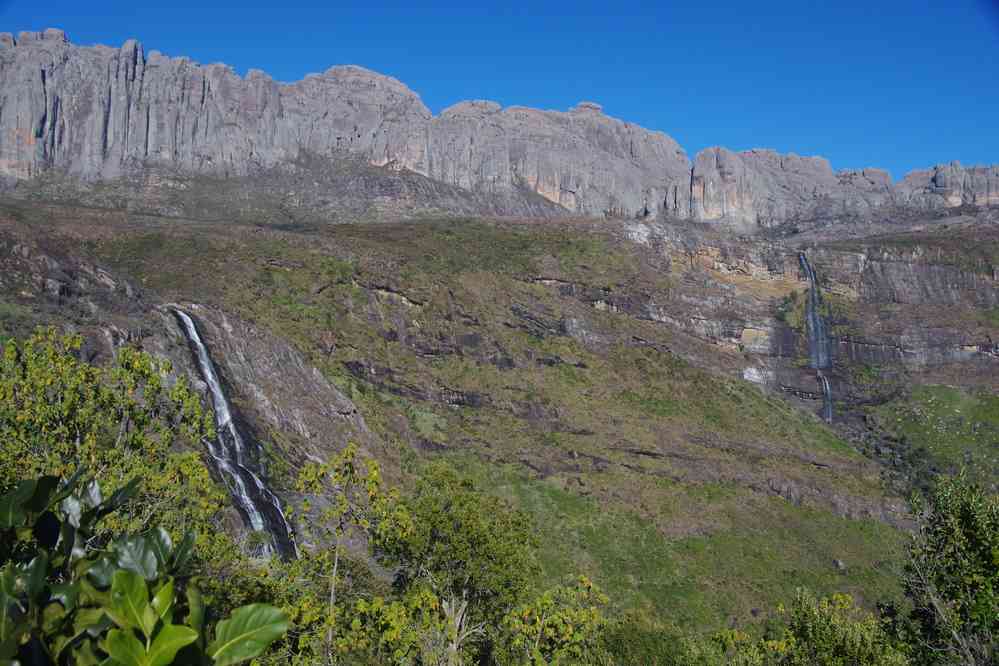 Les deux cascades mâle (à droite) et femelle, le 28 juillet 2018