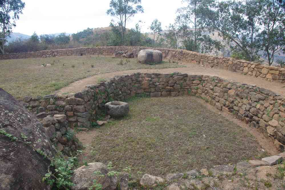 Randonnée vers la colline royale d’Ambohimanga. Lieu de cérémonie du culte des ancêtres, le 2 août 2018