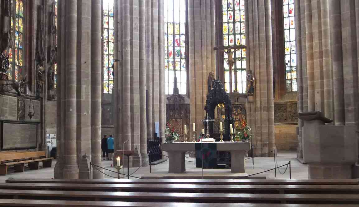 Nuremberg, intérieur de l’église évangélique Saint-Sébald. 17 août 2019