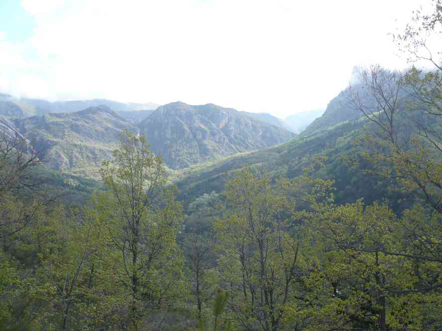 Les Basses Alpes et ses vallées désertées. Le vendredi 14 mai 2010