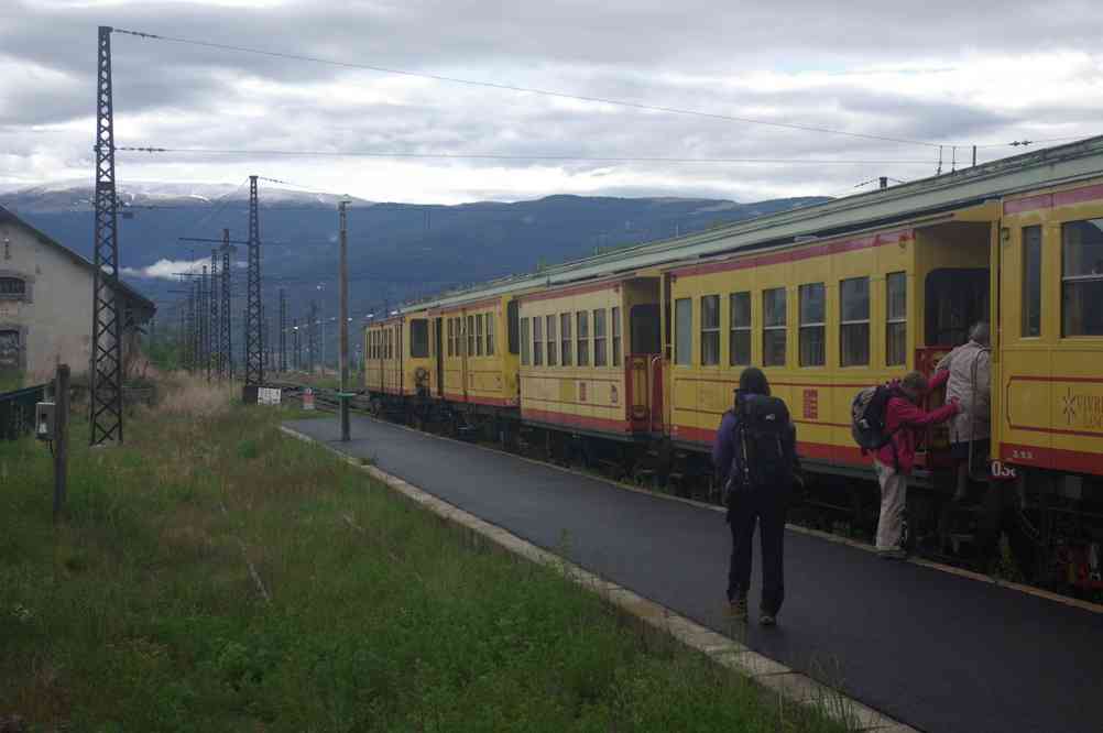En route dans le train jaune !. Le jeudi 29 mai 2014
