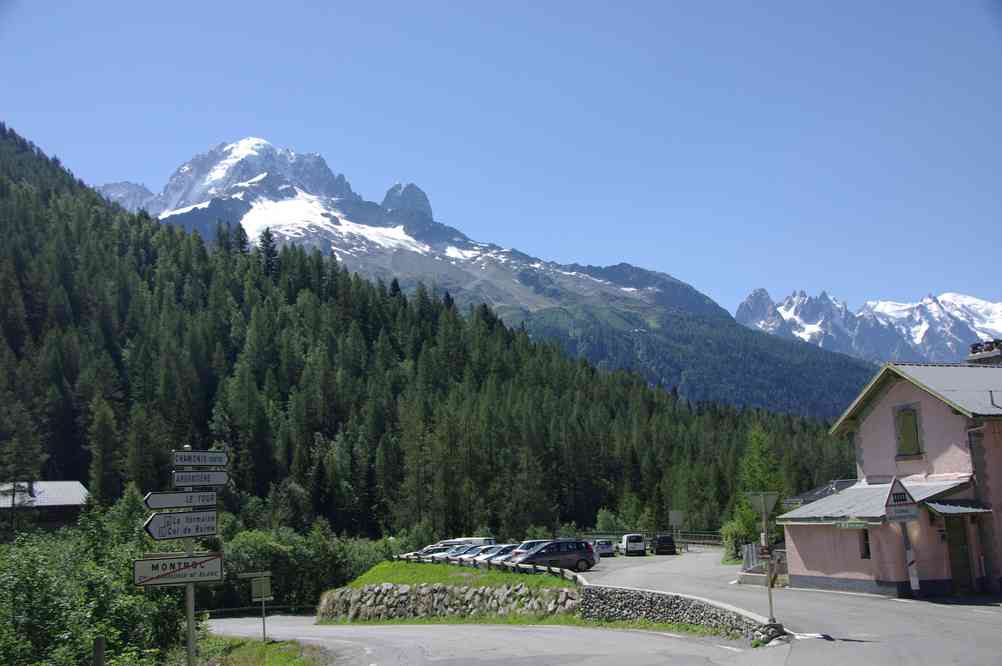 L’aig. Verte et le mont Blanc depuis la gare de Montroc. Le lundi 9 août 2010